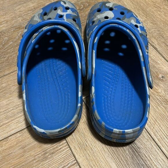 Camo Crocs  - Picture 4 of 4